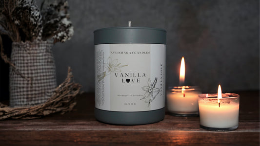 Vanilla Love Scented Candle