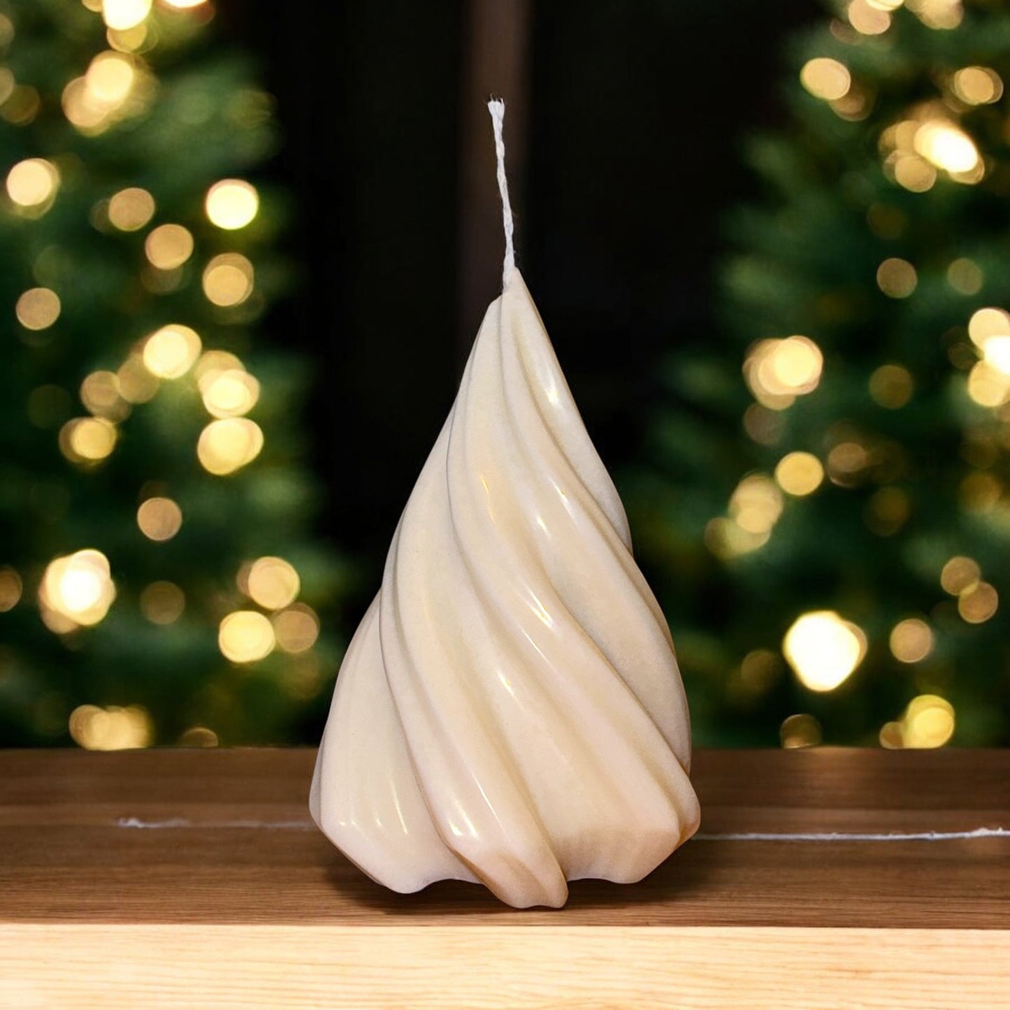Christmas Tree Swirl Candle
