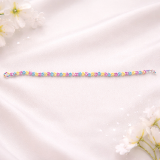The Daisy Chain Bracelet